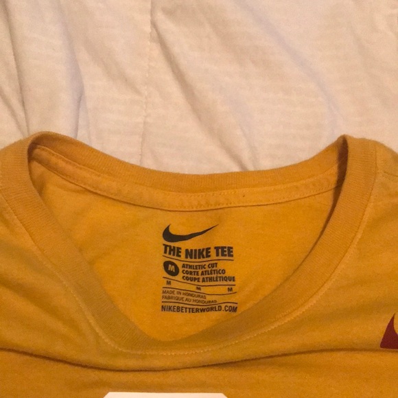 USC Nike T-Shirt - Picture 3 of 3